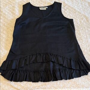 NWOT Goddess Midnight Black ruffled linen Sleeveless Top.